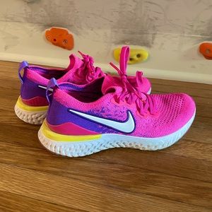 Fuchsia/White Nike Women’s Epic React Flyknit 2 Running Shoes